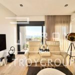 photo 2025 10 16 10 07 09