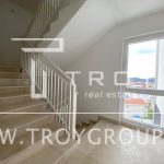 photo 2025 10 17 18 57 54