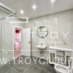 photo 2025 10 17 19 10 04